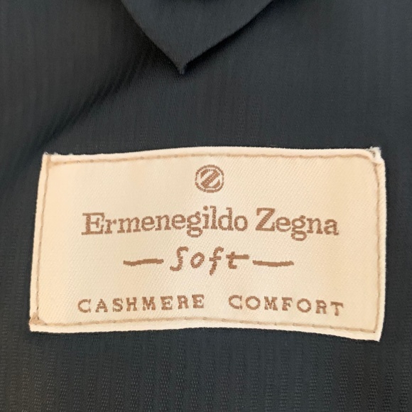 Ermenegildo Zegna Men's Cashmere Blazer - Picture 2 of 9
